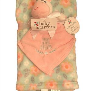 Baby starters NWT adorable baby blanket with a unicorn softee!